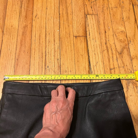 Massimo Dutti leather pants used once size 6 - Picture 7 of 10